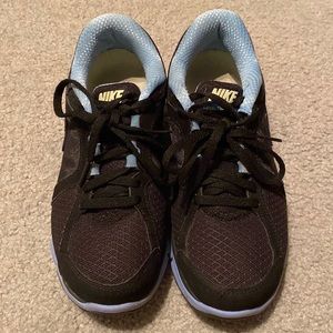 Nike Black & Light Blue Sneakers